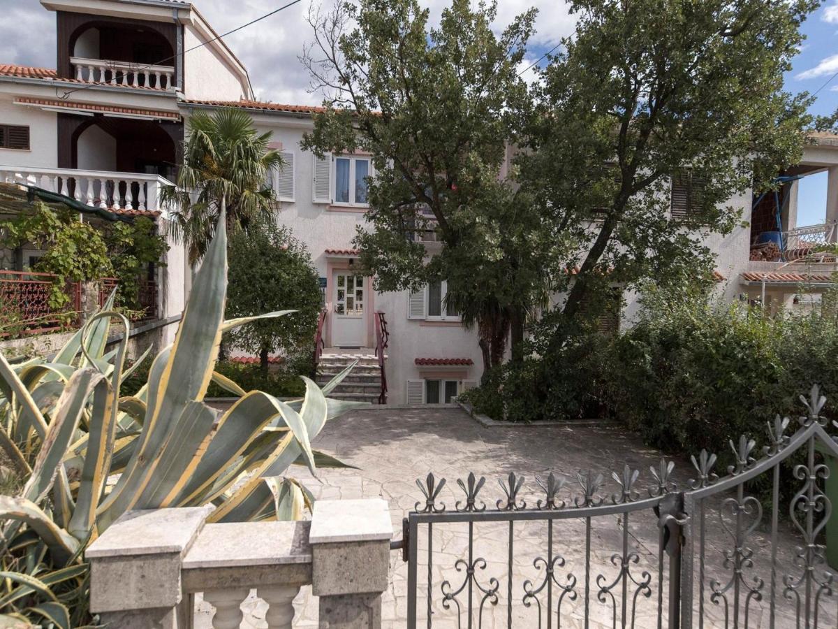 Apartments Biserka Crikvenica Exterior foto